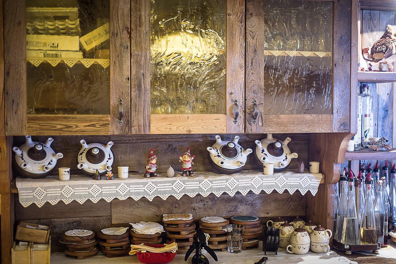 Le Thovex Bed & Breakfast La Thuile Bagian luar foto